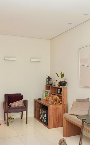 Apartamento à venda com 93m², 3 quartos e 2 vagas Apartamento à venda com 93m², 3 quartos e 2 vagasSala