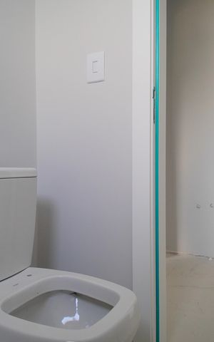 Apartamento à venda com 137m², 3 quartos e 2 vagasBanheiro da Suíte 2 e 3
