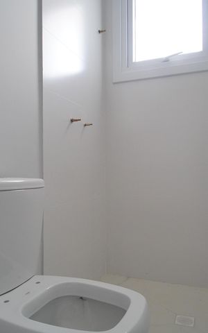Apartamento à venda com 137m², 3 quartos e 2 vagasBanheiro da Suíte 1