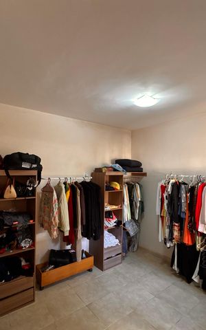 Casa de condomínio para alugar com 400m², 4 quartos e 4 vagas Casa de condomínio para alugar com 400m², 4 quartos e 4 vagasSuíte - Closet