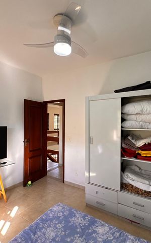 Casa de condomínio para alugar com 400m², 4 quartos e 4 vagas Casa de condomínio para alugar com 400m², 4 quartos e 4 vagasQuarto 2