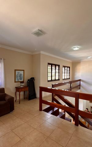 Casa de condomínio para alugar com 400m², 4 quartos e 4 vagas Casa de condomínio para alugar com 400m², 4 quartos e 4 vagasSala (Segundo Andar)