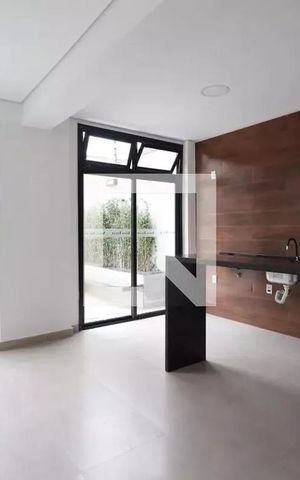 Apartamento para alugar com 37m², 2 quartos e sem vagaÁrea comum