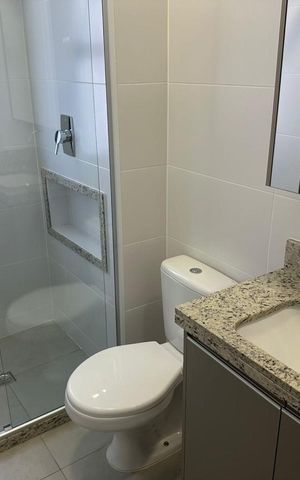 Apartamento para alugar com 68m², 2 quartos e 2 vagas Apartamento para alugar com 68m², 2 quartos e 2 vagasBanheiro