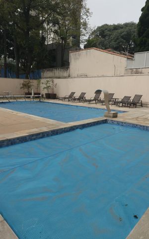 Apartamento à venda com 178m², 3 quartos e 3 vagasÁrea comum - Piscina