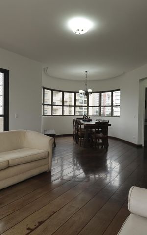 Apartamento à venda com 178m², 3 quartos e 3 vagasSala