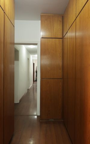 Apartamento à venda com 178m², 3 quartos e 3 vagasCloset da Suíte 3