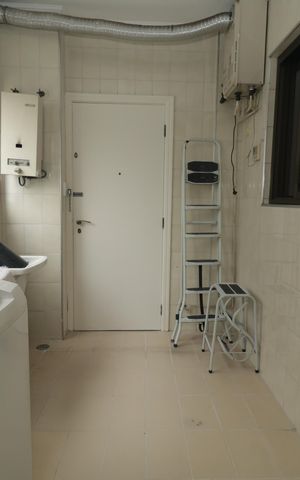 Apartamento à venda com 178m², 3 quartos e 3 vagasÁrea de Serviço