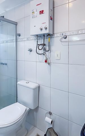 Apartamento à venda com 69m², 1 quarto e 1 vaga Apartamento à venda com 69m², 1 quarto e 1 vagaBanheiro de Suíte