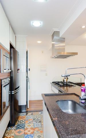 Apartamento à venda com 77m², 3 quartos e 2 vagasCozinha