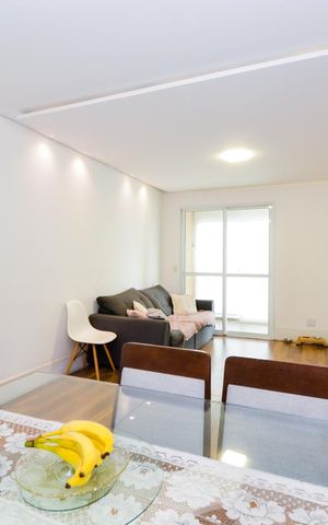 Apartamento à venda com 77m², 3 quartos e 2 vagasSala
