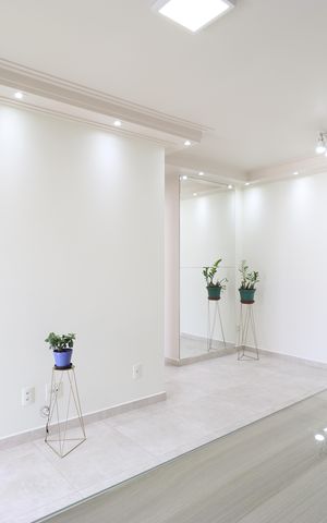Apartamento à venda com 65m², 2 quartos e 2 vagasSala