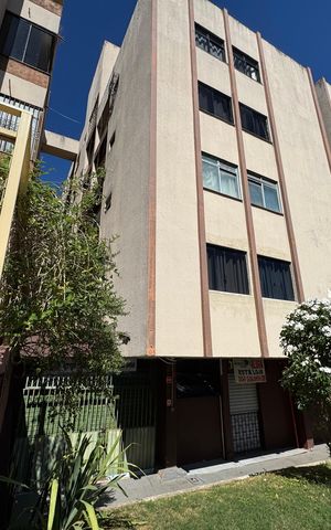 Apartamento para alugar com 63m², 2 quartos e 1 vaga Apartamento para alugar com 63m², 2 quartos e 1 vagaFachada longe