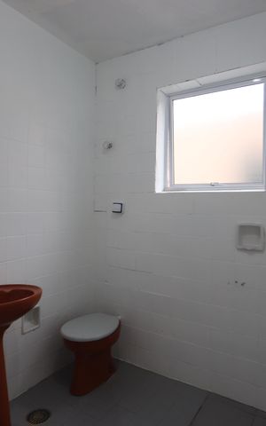 Apartamento para alugar com 84m², 2 quartos e sem vagaBanheiro