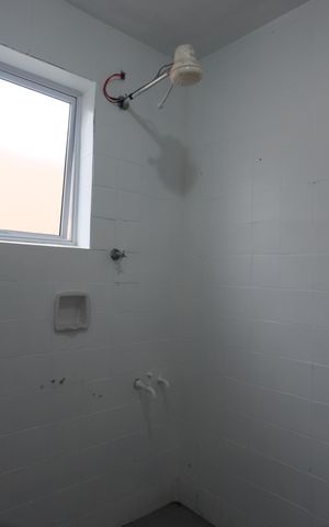 Apartamento para alugar com 84m², 2 quartos e sem vagaBanheiro