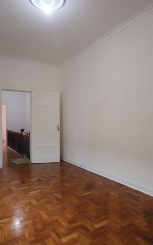 Apartamento para alugar com 84m², 2 quartos e sem vagaSala