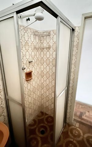 Casa à venda com 106m², 3 quartos e 1 vaga Casa à venda com 106m², 3 quartos e 1 vagaBanheiro
