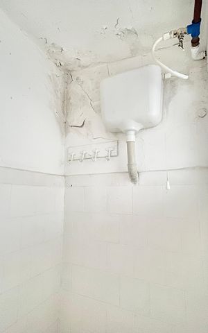Casa à venda com 106m², 3 quartos e 1 vaga Casa à venda com 106m², 3 quartos e 1 vagaBanheiro de serviço