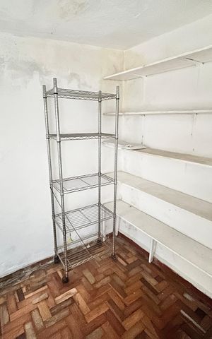 Casa à venda com 106m², 3 quartos e 1 vaga Casa à venda com 106m², 3 quartos e 1 vagaQuarto de Serviço
