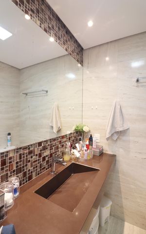 Apartamento à venda com 133m², 3 quartos e 2 vagasQuarto 1 - Suíte Banheiro 