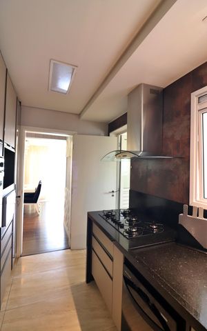 Apartamento à venda com 133m², 3 quartos e 2 vagasCozinha 