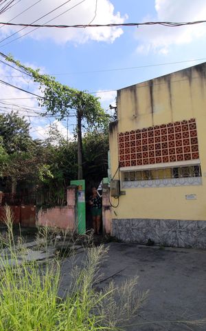 Casa à venda com 48m², 1 quarto e sem vagaFachada