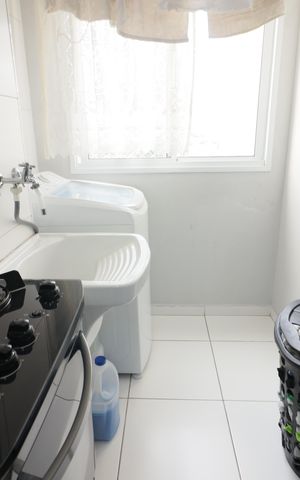 Apartamento à venda com 45m², 2 quartos e 1 vagaCozinha e Área de Serviço