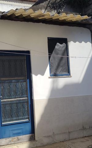 Casa à venda com 320m², 3 quartos e 1 vaga Casa à venda com 320m², 3 quartos e 1 vagaÁrea externa