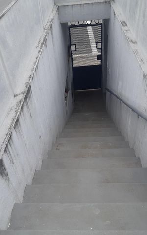 Casa à venda com 320m², 3 quartos e 1 vaga Casa à venda com 320m², 3 quartos e 1 vagaÁrea externa