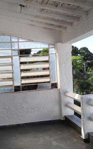 Casa à venda com 320m², 3 quartos e 1 vaga Casa à venda com 320m², 3 quartos e 1 vagaÁrea externa