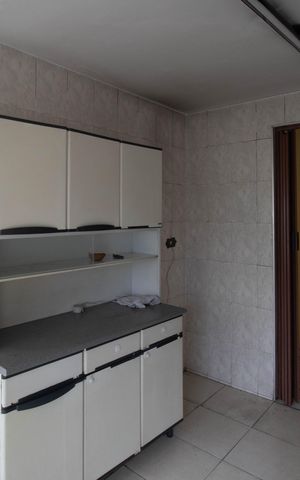 Apartamento à venda com 70m², 2 quartos e sem vagaCozinha