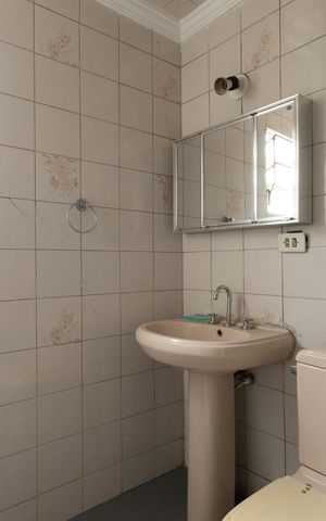 Apartamento à venda com 70m², 3 quartos e sem vaga Apartamento à venda com 70m², 3 quartos e sem vagaBanheiro