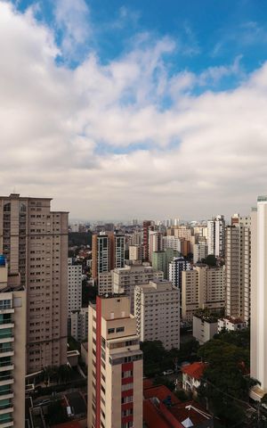 Apartamento à venda com 60m², 2 quartos e 1 vagaVaranda