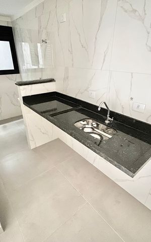 Apartamento à venda com 40m², 2 quartos e sem vaga Apartamento à venda com 40m², 2 quartos e sem vagaCozinha e Área de Serviço