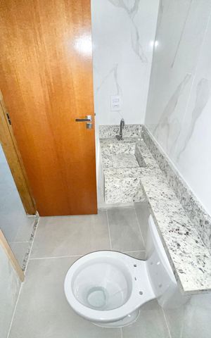 Apartamento à venda com 45m², 2 quartos e 1 vaga Apartamento à venda com 45m², 2 quartos e 1 vagaBanheiro