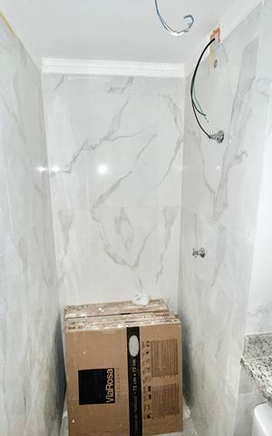 Apartamento à venda com 45m², 2 quartos e 1 vaga Apartamento à venda com 45m², 2 quartos e 1 vagaBanheiro da Suíte 1