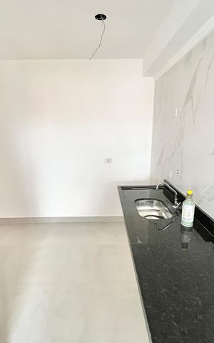 Apartamento para alugar com 45m², 2 quartos e 1 vaga Apartamento para alugar com 45m², 2 quartos e 1 vagaCozinha e Área de Serviço