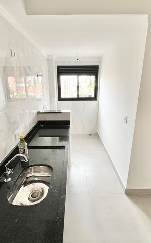 Apartamento para alugar com 45m², 2 quartos e 1 vaga Apartamento para alugar com 45m², 2 quartos e 1 vagaCozinha e Área de Serviço
