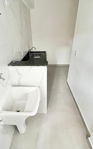 Apartamento para alugar com 40m², 2 quartos e sem vaga Apartamento para alugar com 40m², 2 quartos e sem vagaCozinha e Área de Serviço