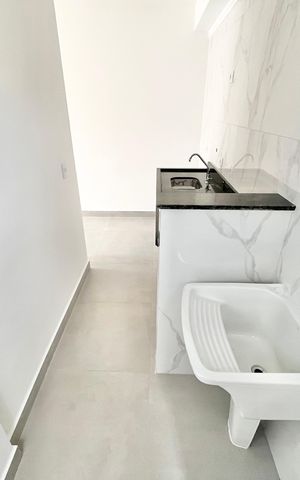 Apartamento para alugar com 40m², 2 quartos e sem vaga Apartamento para alugar com 40m², 2 quartos e sem vagaCozinha e Área de Serviço