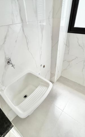 Apartamento para alugar com 40m², 2 quartos e sem vaga Apartamento para alugar com 40m², 2 quartos e sem vagaCozinha e Área de Serviço