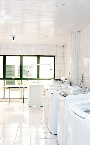 Apartamento à venda com 65m², 2 quartos e sem vagaÁrea Comum - Lavanderia