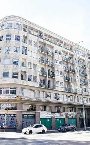 Apartamento à venda com 65m², 2 quartos e sem vagaFachada