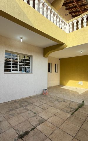 Casa à venda com 114m², 3 quartos e 3 vagasQuintal