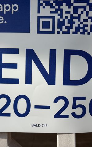 Casa à venda com 114m², 3 quartos e 3 vagasPlaquinha instalada COD BALD-745