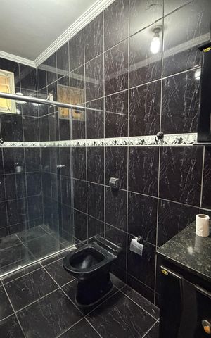Casa à venda com 114m², 3 quartos e 3 vagasBanheiro Social 2