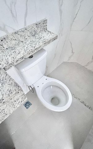 Apartamento à venda com 45m², 2 quartos e 1 vaga Apartamento à venda com 45m², 2 quartos e 1 vagaBanheiro