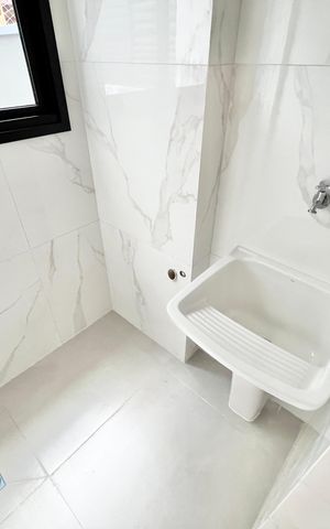 Apartamento à venda com 45m², 2 quartos e 1 vaga Apartamento à venda com 45m², 2 quartos e 1 vagaCozinha e Área de Serviço