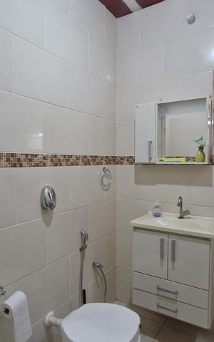 Casa para alugar com 205m², 3 quartos e 4 vagas Casa para alugar com 205m², 3 quartos e 4 vagasBanheiro