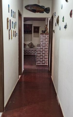 Casa para alugar com 205m², 3 quartos e 4 vagas Casa para alugar com 205m², 3 quartos e 4 vagasCorredor